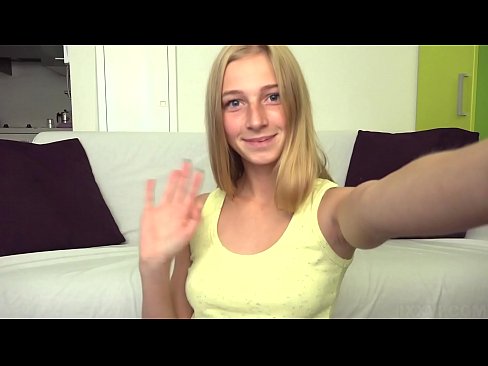 ❤️ Nalika aku bosen aku lazily masturbate sandi pink pus Kurang ajar ing pornojv.pornmega.ru ☑